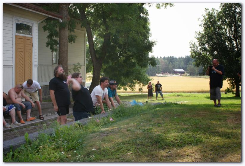 802x537 pixels (84K)